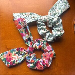 Set of 2 Rifle Paper Co scrunchies!